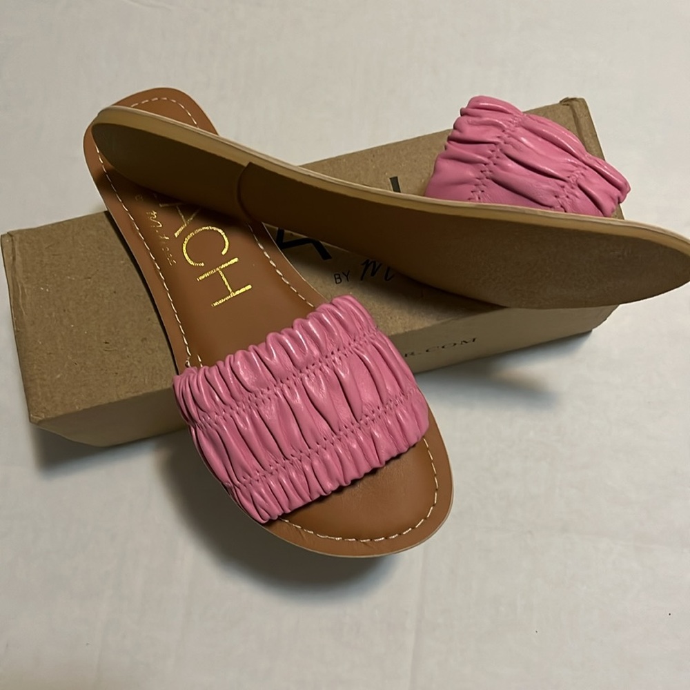 BEACH Pink Ruched Slide Sandals for Women - Picture 7 of 8